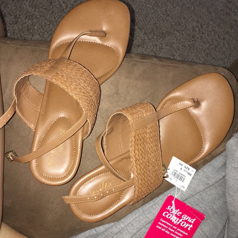 Tan heeled shoes